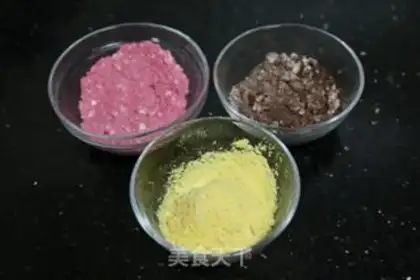 Make Snail macaron step 1