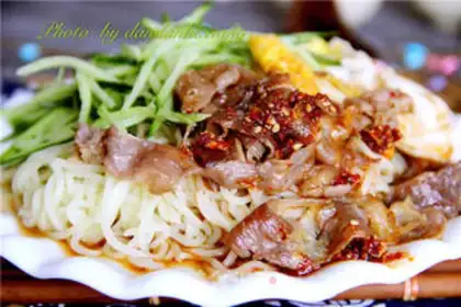 Make Spicy lamb noodles step 5