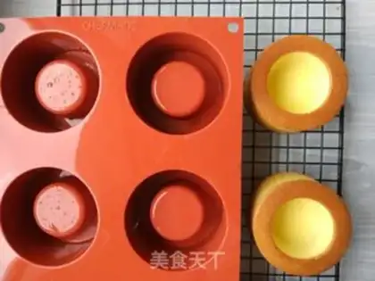 Make Rose cheesecake step 13