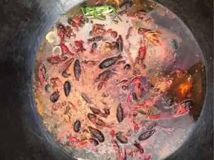 Make Spicy lobster step 12