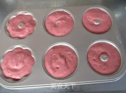Make Red velvet donut cake step 11