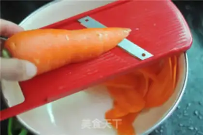 Make Invisible vegetable lasagna step 1