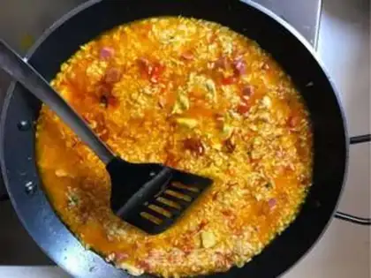 Make Spanish seafood step 3
