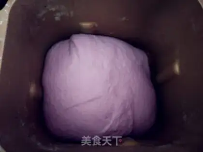 Make Purple rose buns step 5
