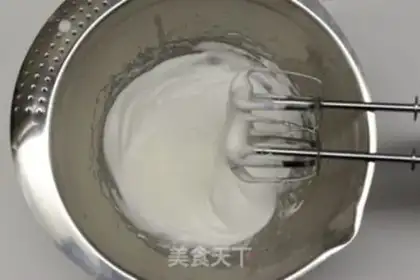 Make Chocolate lollipop cake step 4