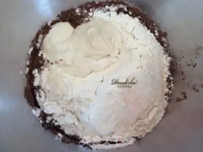 Make Coco cranberry toast step 1