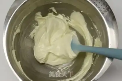 Make Chocolate lollipop cake step 7