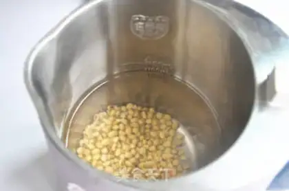 Make Bean box cake step 1