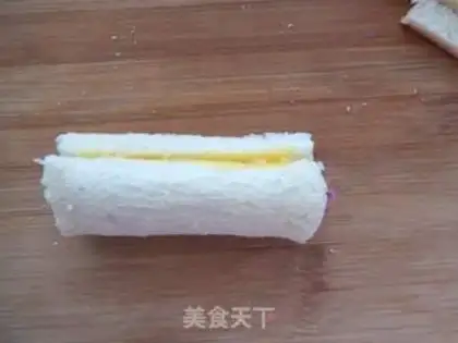 Make Gold cheese rolls step 4