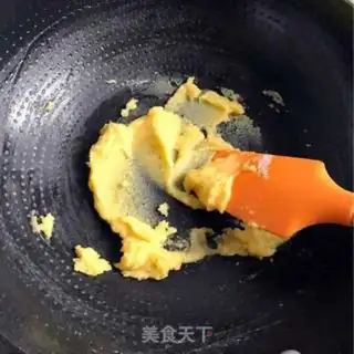Make French gold bag step 1