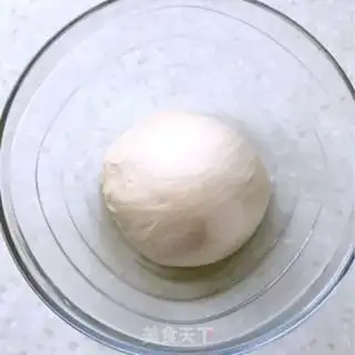 Make Orange rolls step 0