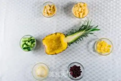 Make Pineapple ice cream step 1