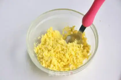 Make Red sugar egg sandwich step 12