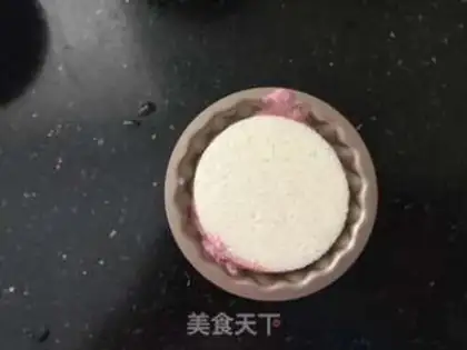 Make Pink pudding cake step 13
