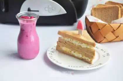 Make Red sugar egg sandwich step 18