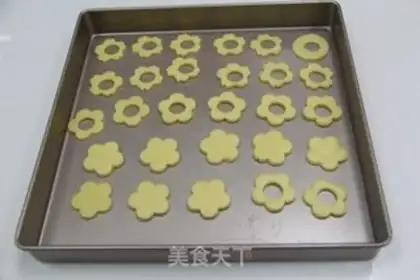 Make Sweets with jam step 5