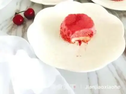 Make Pink pudding cake step 19