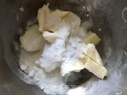 Make Horse hoof and egg yellow cookies step 4