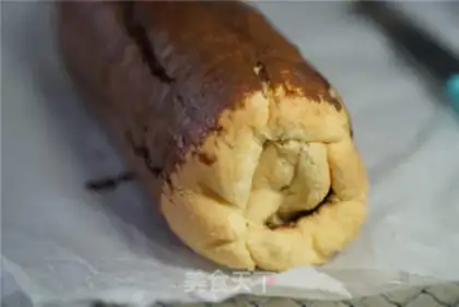 Make Apricot roll step 12