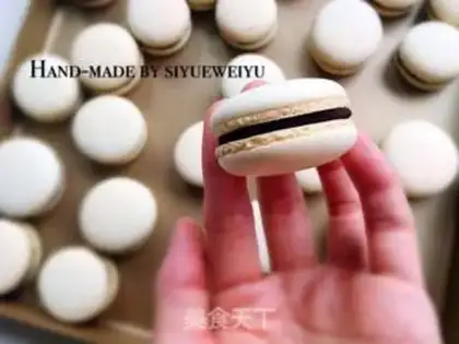 Make Pink love mooncake step 2