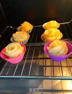 Make Apple roses step 14