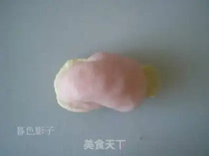 Make Pink love mooncake step 8
