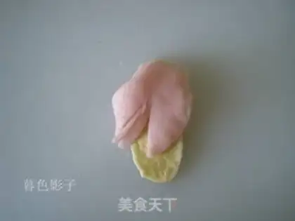 Make Pink love mooncake step 9