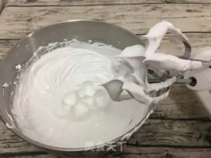 Make Chocolate Macalon step 8