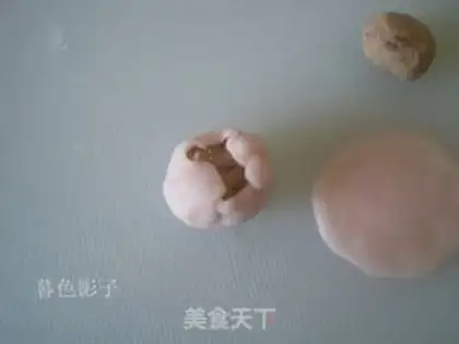 Make Pink love mooncake step 15