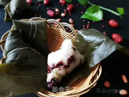 Make "Red bean peanut dates." step 7