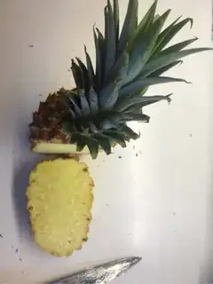 Make Thai shrimp pineapple step 0