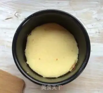 Make Mango heart mousse cake step 20