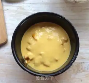 Make Mango heart mousse cake step 23