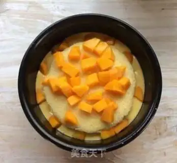 Make Mango heart mousse cake step 24