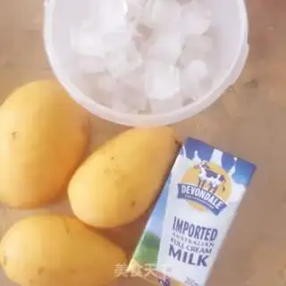Make Milk mango juice step 0