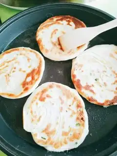 Make Onion cake step 10