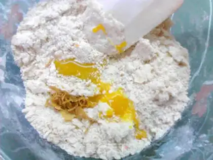 Make Gold cashew nuts step 9