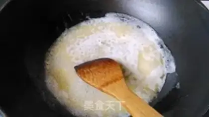 Make A fruit basket ice cream puff step 4