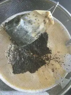 Make Red tea and milk sauce step 3