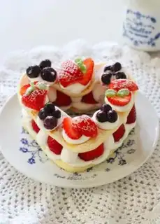 Make Strawberry hotcakes step 5