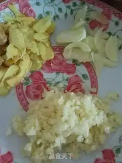 Make Garlic pine buds step 1