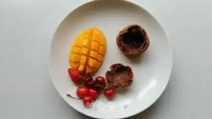 Make A fruit basket ice cream puff step 10