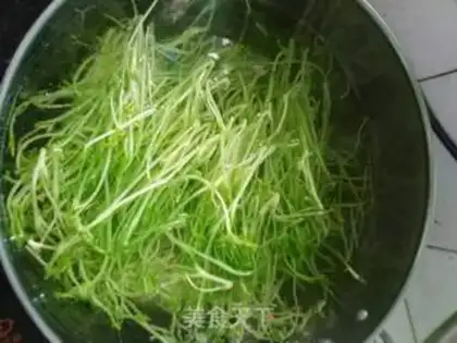 Make Garlic pine buds step 3