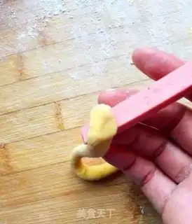 Make caterpillar step 19