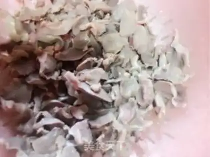 Make Pyramid chicken step 0