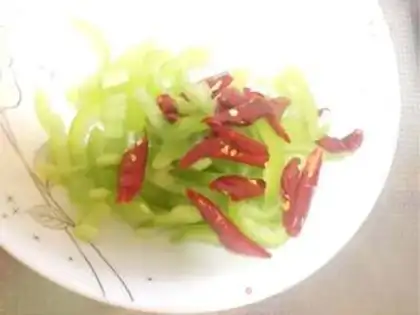 Make Pyramid chicken step 1