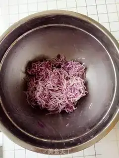 Make Spaghetti pizza step 2