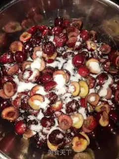 Make Cherry sauce step 0