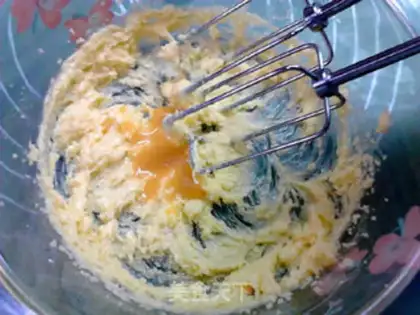 Make Tricoloured cookies step 2