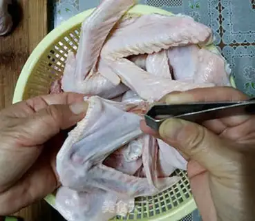 Make Duck heads and duck wings step 1